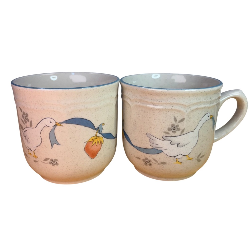 VTG Country Goose Strawberry Ribbon Coffee Mugs Set of 4 Marmalade Stoneware